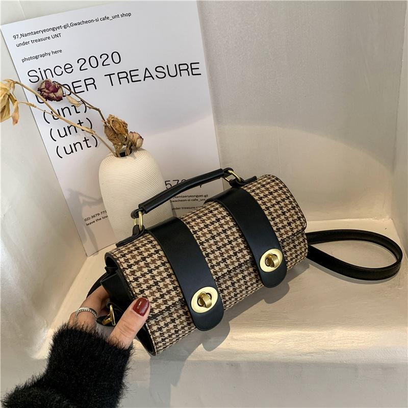 Women Bag Female Bag Shoulder Messenger Retro Handbags Houndstooth Packet sac, Black
Women Bag Female Bag Shoulder Messenger Retro Handbags Houndstooth Packet sac, Black