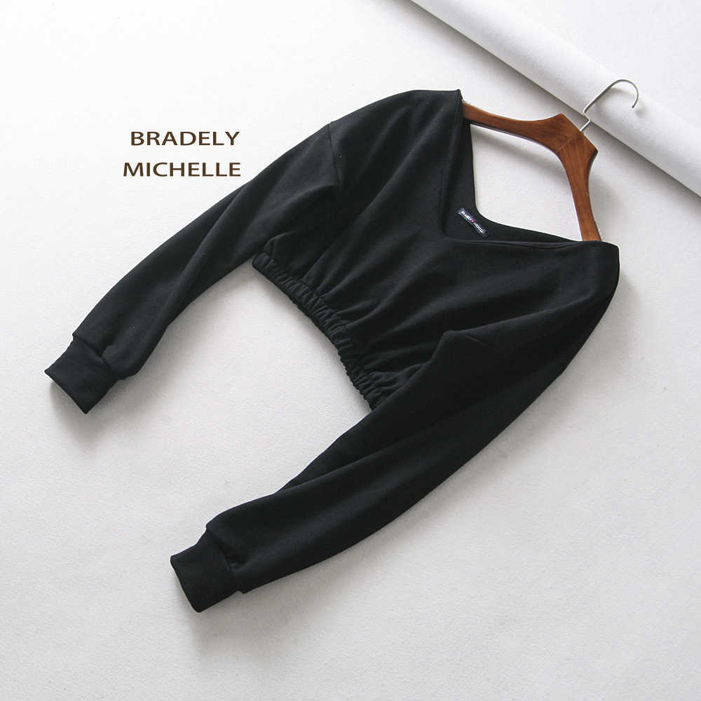 BRADELY MICHELLE women sexy sweatshirt streetwear hoodies hip pop crop top female long sleeve deep vneck pullovers 210816