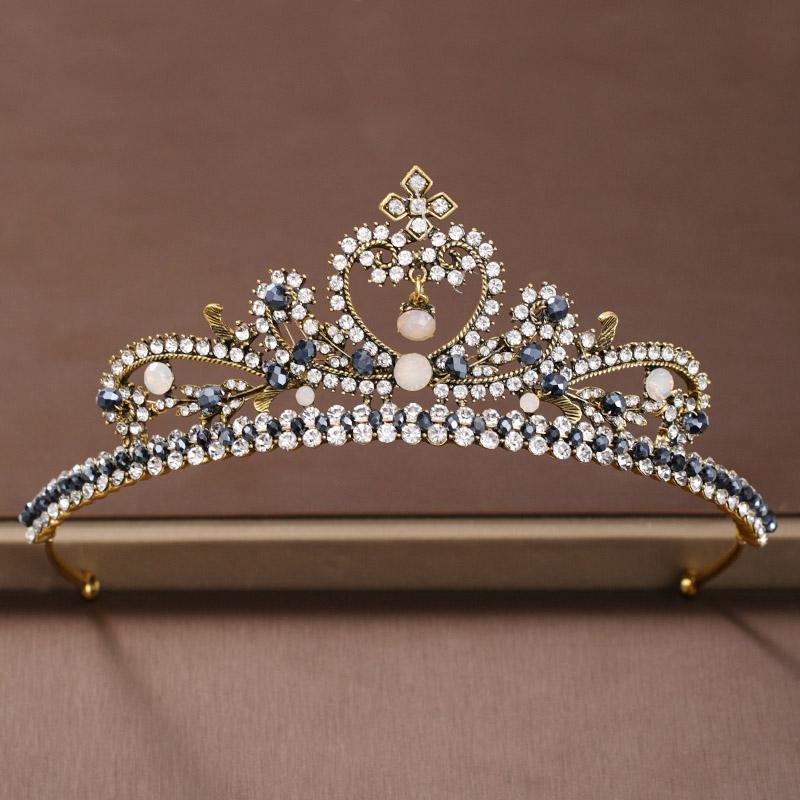 Hair Clips & Barrettes Elegant Pendant And Bright Crystal Rhinestone Full Round Tiara Crown Headpiece Jewelry Bride Wedding Accessories, Golden;silver
Hair Clips & Barrettes Elegant Pendant And Bright Crystal Rhinestone Full Round Tiara Crown Headpiece Jewelry Bride Wedding Accessories, Golden;silver