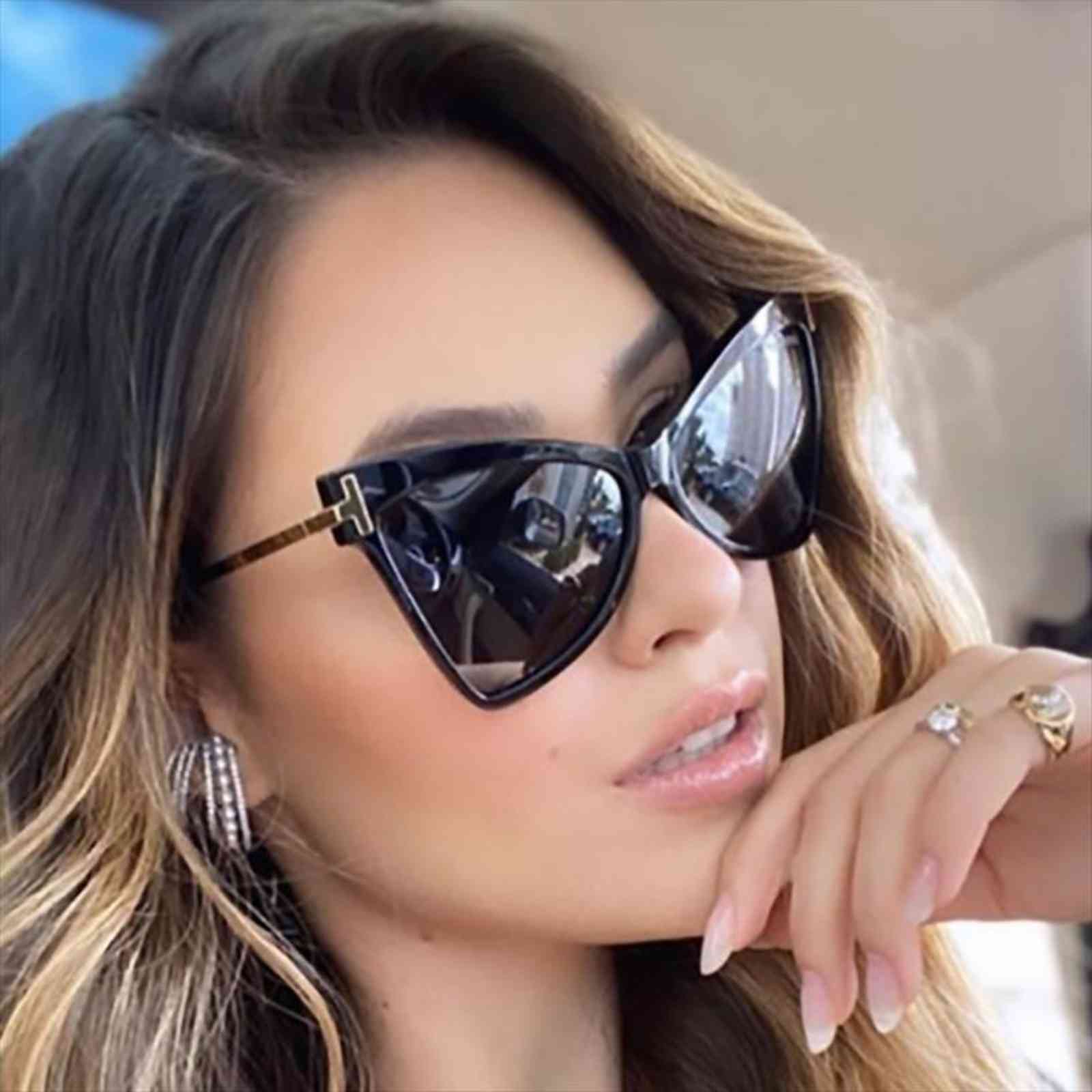 fashion cats sunglasses shades for women triangle cool womens sun glasses vintage retro eye female trend, White;black
fashion cats sunglasses shades for women triangle cool womens sun glasses vintage retro eye female trend, White;black
