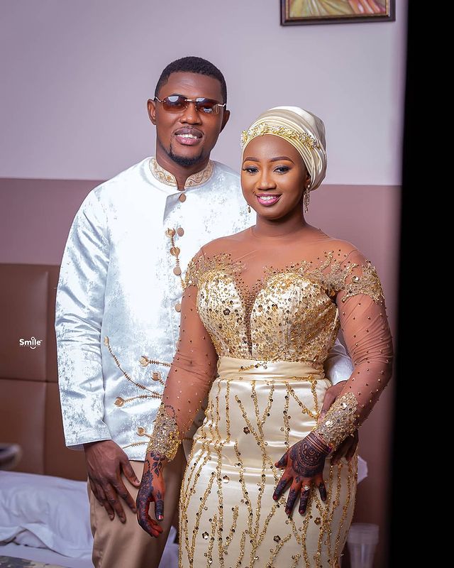 Plus Size Arabic Aso Ebi Gold Luxurious Mermaid Prom Dresses Beaded Sequins Sheer Neck Evening Formal Party Second Reception Gowns Dress ZJ665