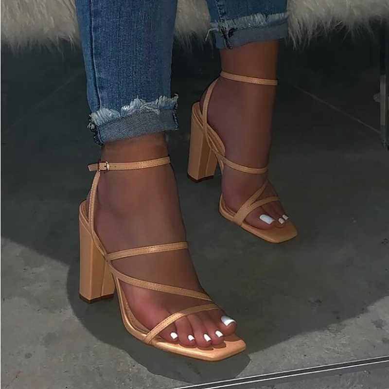 Pink New Summer Sandals Comfortable and Versatile Open-toe High-heeled Sandal Casual Outdoor Solid Color Plus Size Shoes Y0721, White
Pink New Summer Sandals Comfortable and Versatile Open-toe High-heeled Sandal Casual Outdoor Solid Color Plus Size Shoes Y0721, White