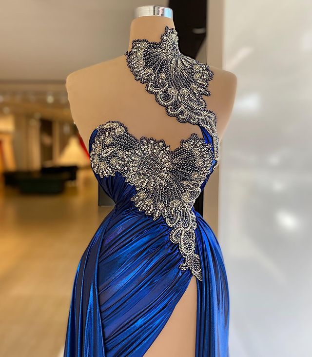 Aso Ebi 2021 Arabic Royal Blue Luxurious Evening Dresses Beaded Crystals Prom Dresses High Split Formal Party Second Reception Gowns ZJ466