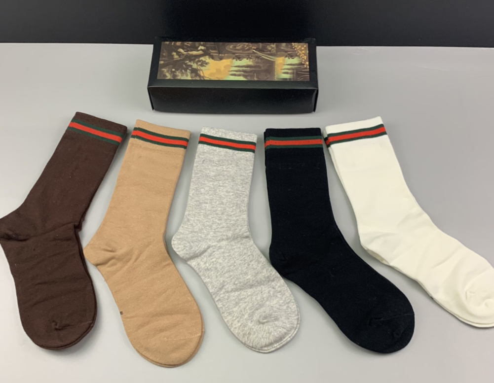 Europe 5pairs/box Classic Red Green Stripe Socks For Women Cotton Breathable fashion Short Sock Tide Brand Girls Long Stockings With Box, Black
Europe 5pairs/box Classic Red Green Stripe Socks For Women Cotton Breathable fashion Short Sock Tide Brand Girls Long Stockings With Box, Black