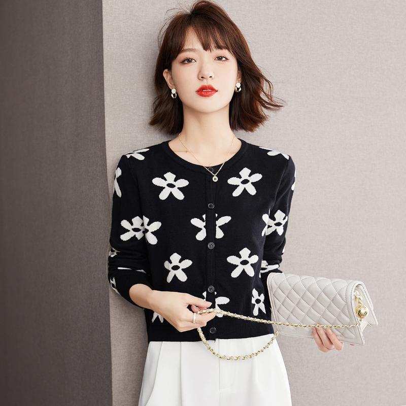 Women's Knits & Tees 2021 Autumn Knitted Cardigan Jacket Korean Fashion Printed Sweater Fresh Bottoming Shirt Cropped Knitting, White
Women's Knits & Tees 2021 Autumn Knitted Cardigan Jacket Korean Fashion Printed Sweater Fresh Bottoming Shirt Cropped Knitting, White