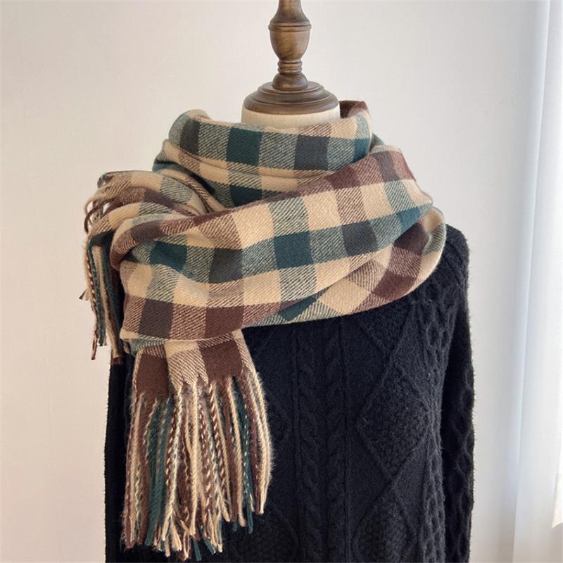 Scarves Korean Japanese Vintage Plaid Scarf Women Fashion Knitted Cashmere Shawl Wraps Casual Daily Wear Autumn And Winter, Blue;gray
Scarves Korean Japanese Vintage Plaid Scarf Women Fashion Knitted Cashmere Shawl Wraps Casual Daily Wear Autumn And Winter, Blue;gray