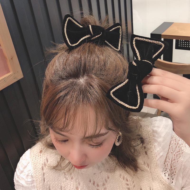 Bowknot Hair Ring Girls Autumn and Winter with Phnom Penh Cute Sweet Elegant Velvet Hair Accessories Fashion Band
Bowknot Hair Ring Girls Autumn and Winter with Phnom Penh Cute Sweet Elegant Velvet Hair Accessories Fashion Band