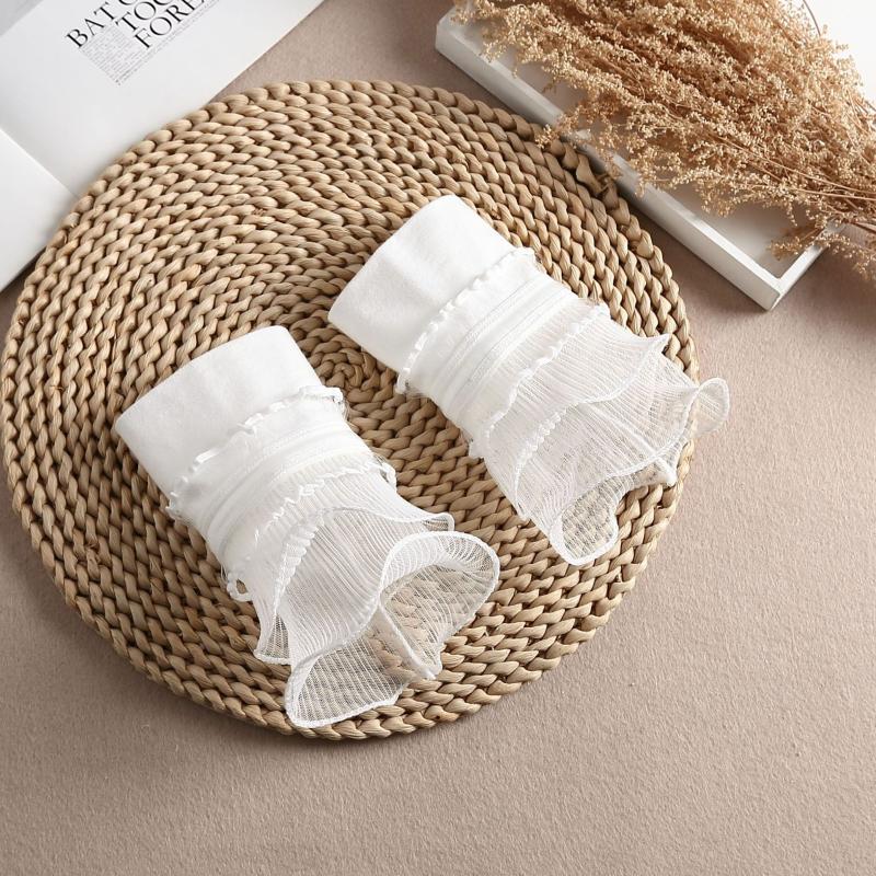 Five Fingers Gloves Chiffon White Fake Cuff Sleeves For Women Sweater Decorative Pleated Wrist
Five Fingers Gloves Chiffon White Fake Cuff Sleeves For Women Sweater Decorative Pleated Wrist