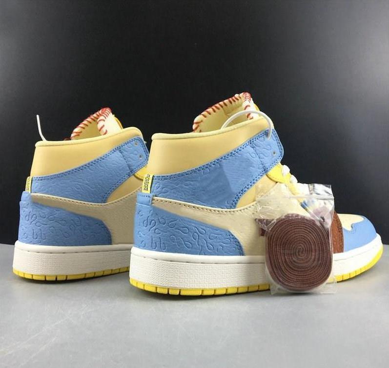 Shoes Special Edition Custom 1 Mid SE Fearless Maison Chateau Rouge Basketball Designer Pale Vanilla Cinnamon Chaussures
Shoes Special Edition Custom 1 Mid SE Fearless Maison Chateau Rouge Basketball Designer Pale Vanilla Cinnamon Chaussures