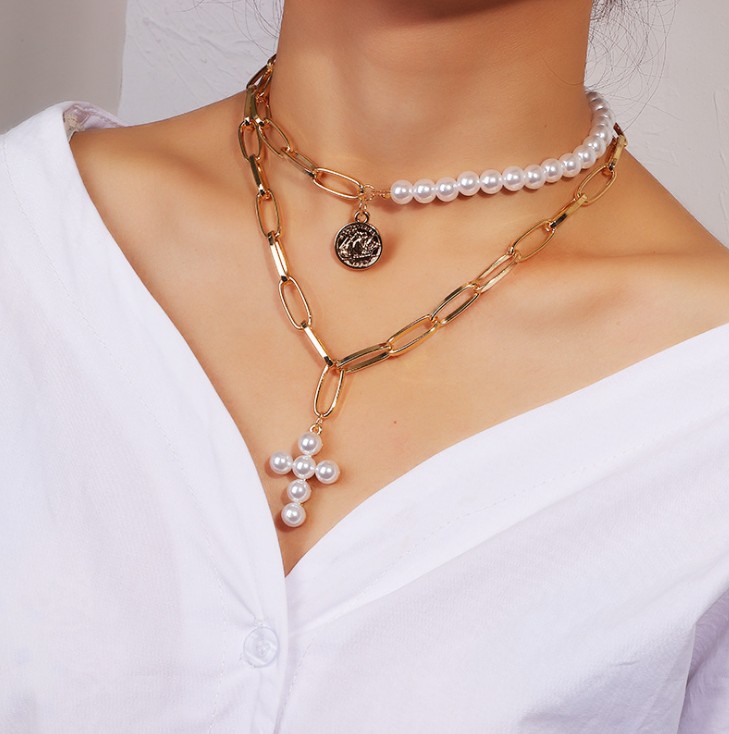 Fashion Necklace 2021 New Retro cross portrait necklace pearl alloy double luxury chain free shipping 022708
Fashion Necklace 2021 New Retro cross portrait necklace pearl alloy double luxury chain free shipping 022708