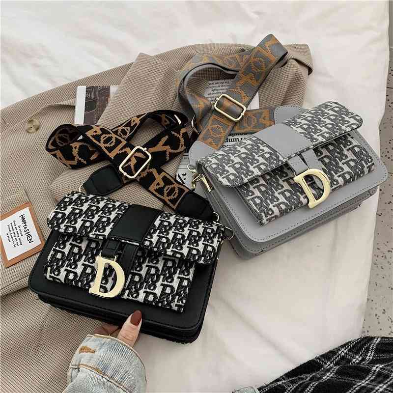 Design Bag female new fashion high sense texture letter messenger simple one shoulder small square bag Handbags, Black
Design Bag female new fashion high sense texture letter messenger simple one shoulder small square bag Handbags, Black
