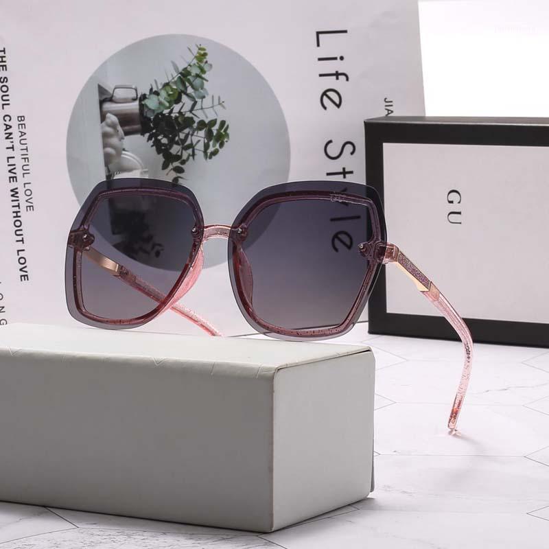 Retro Polygon Driver Sunglasses Woman Luxury Pink Lens Cat Eye Sequined Temple/Original Logo Uv400
Retro Polygon Driver Sunglasses Woman Luxury Pink Lens Cat Eye Sequined Temple/Original Logo Uv400