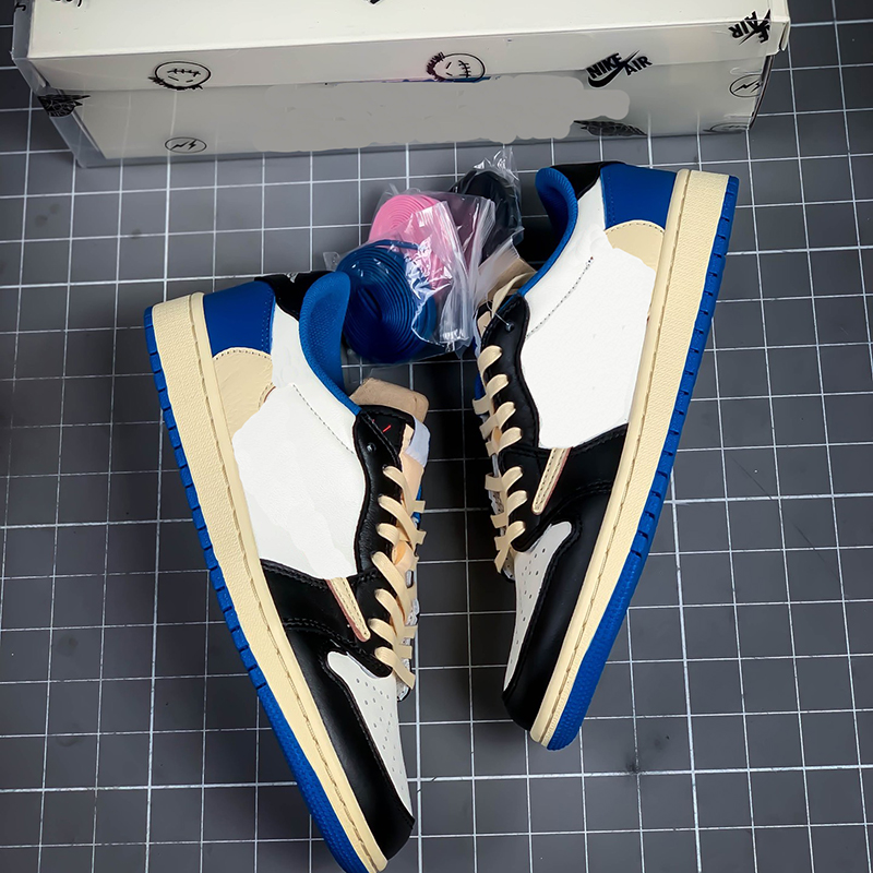 Top Quality jumpman 1 Travis Scotts x Low basketball shoes 1s Cactus Jack classics Lychee skinClassic blue upper running shoe sneakers With OG white box, #1
Top Quality jumpman 1 Travis Scotts x Low basketball shoes 1s Cactus Jack classics Lychee skinClassic blue upper running shoe sneakers With OG white box, #1