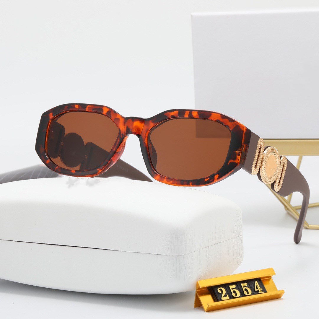 Summer Style Italy Sunglasses Frame Women Men Brand Designer uv protection sun glasses Clear Lens And Coating Lens Sunwear, White;black
Summer Style Italy Sunglasses Frame Women Men Brand Designer uv protection sun glasses Clear Lens And Coating Lens Sunwear, White;black