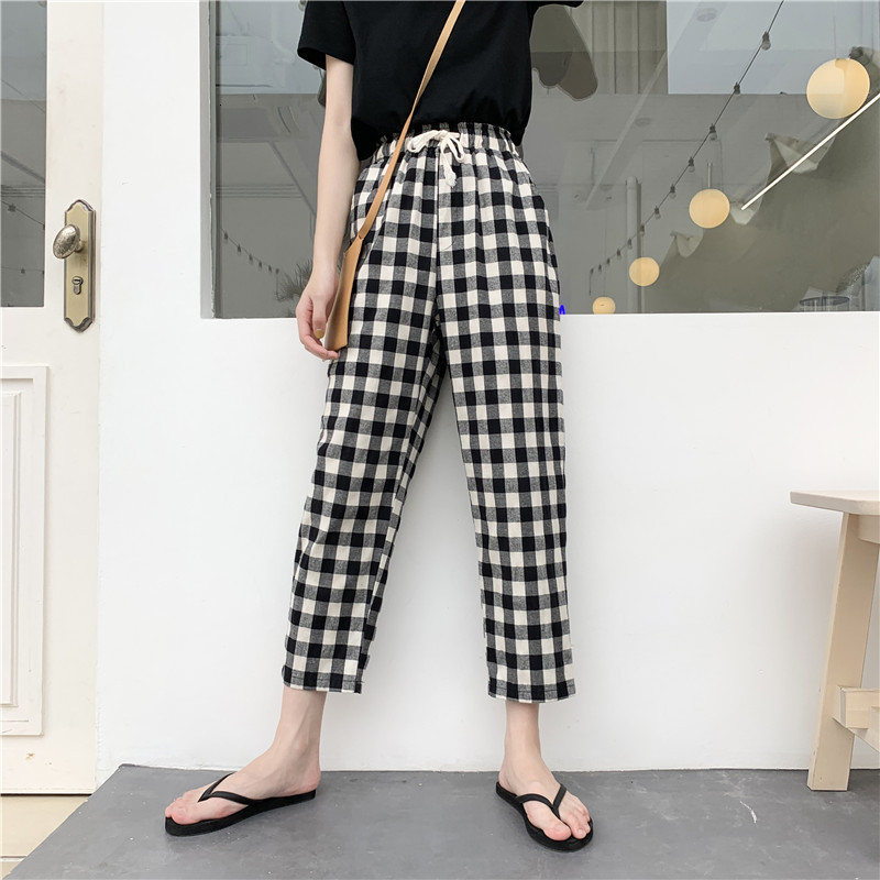 2021 Fashion Black and White Plaid Summer New Women Harem Casual Loose Pockets Female Elastic Waist Ankle-length Pants N6b2
2021 Fashion Black and White Plaid Summer New Women Harem Casual Loose Pockets Female Elastic Waist Ankle-length Pants N6b2