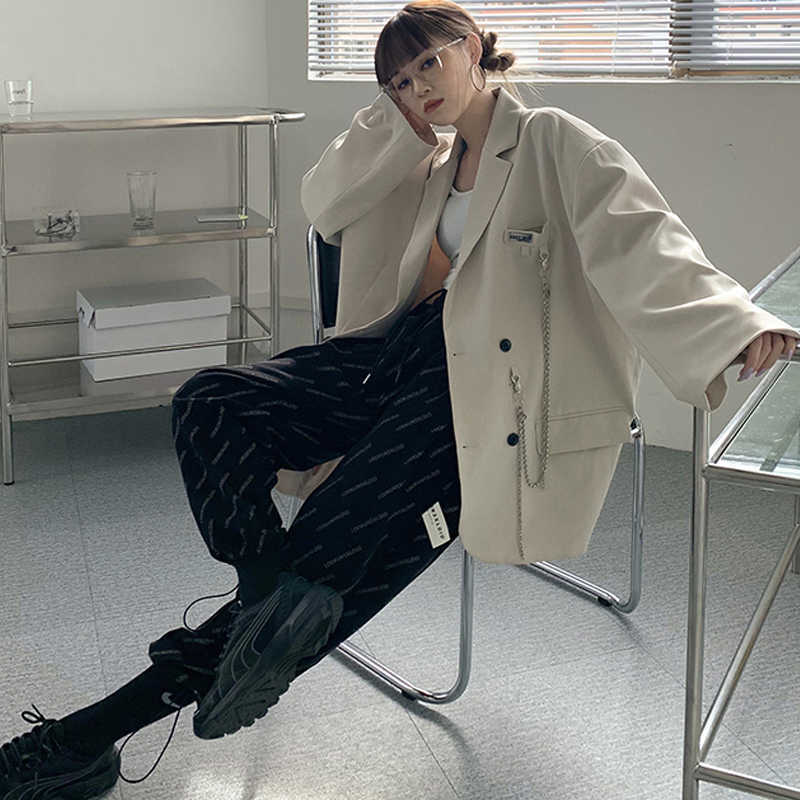 Korean Loose Women Designer Split Suit Coat Casual Work Office Lady Blazer Long Double Breasted Female Business Jacket 210604, Apricot suit coat
Korean Loose Women Designer Split Suit Coat Casual Work Office Lady Blazer Long Double Breasted Female Business Jacket 210604, Apricot suit coat