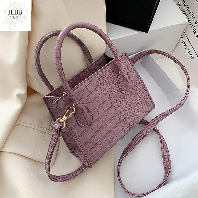 2021 Crocodile Pattern PU Leather Crossbody Bags For Women Chain Female Shoulder Handbags Mini Purses Travel Cross Body Bag, Black
2021 Crocodile Pattern PU Leather Crossbody Bags For Women Chain Female Shoulder Handbags Mini Purses Travel Cross Body Bag, Black