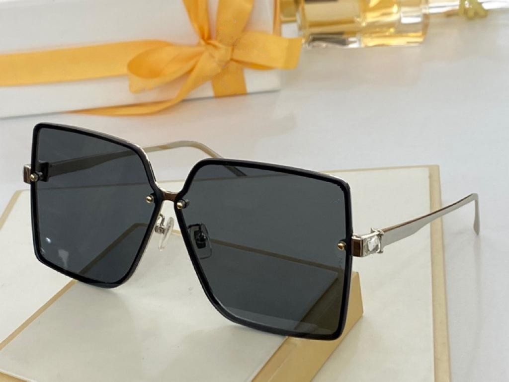 New top quality 1079 womens sunglasses men sun glasses women sunglasses fashion style protects eyes Gafas de sol lunettes de soleil and box
New top quality 1079 womens sunglasses men sun glasses women sunglasses fashion style protects eyes Gafas de sol lunettes de soleil and box