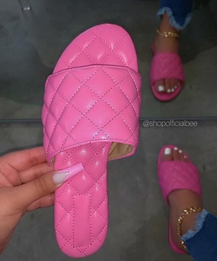 2022 Fashion Women Sandals Slippers Pearl Oversize Square Toe Slides Summer Pink Flat Ladies Elegant, Black
2022 Fashion Women Sandals Slippers Pearl Oversize Square Toe Slides Summer Pink Flat Ladies Elegant, Black