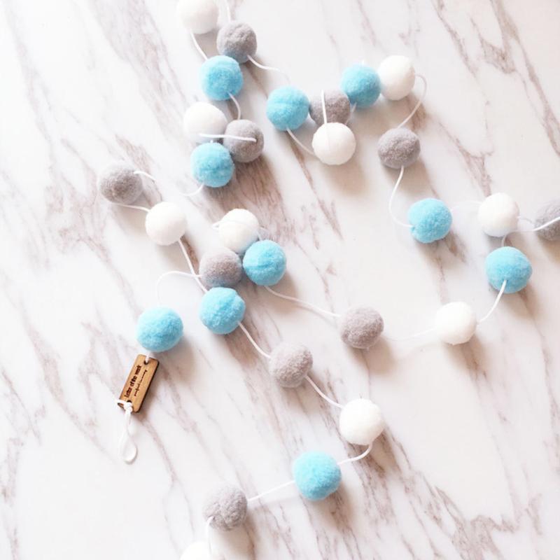 NewHanging Ball Balls String Home Decoration Wool Felt Ball Kids Room Wall Decor Hanging Ornament Fur Garland
NewHanging Ball Balls String Home Decoration Wool Felt Ball Kids Room Wall Decor Hanging Ornament Fur Garland