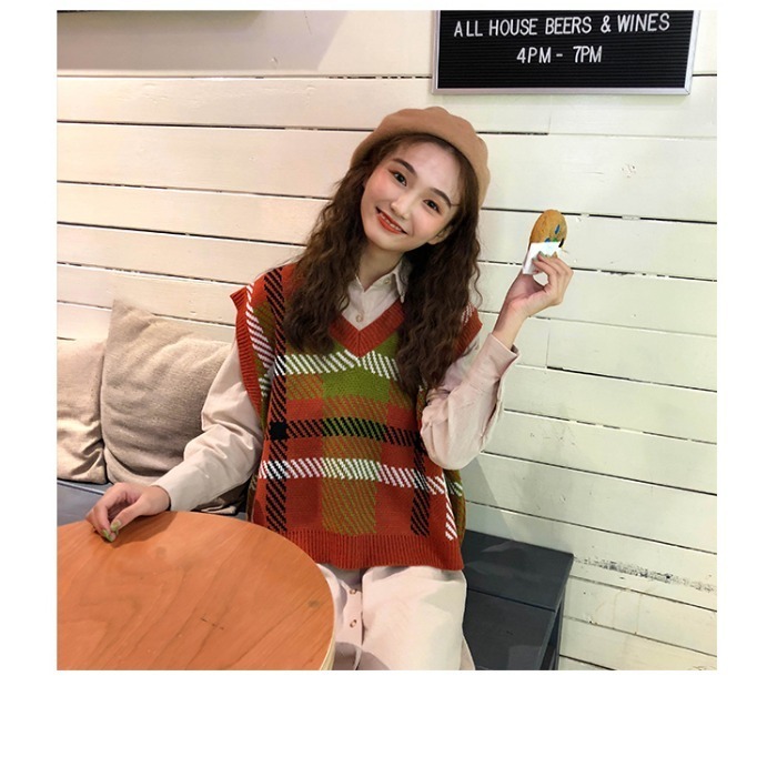 SHENGPALAE 2021 V Collar Sleeveless Knitted Women Tops 3 Colors Patchwork Plaid Loose Big Size Korean Female Vest FU054 210308