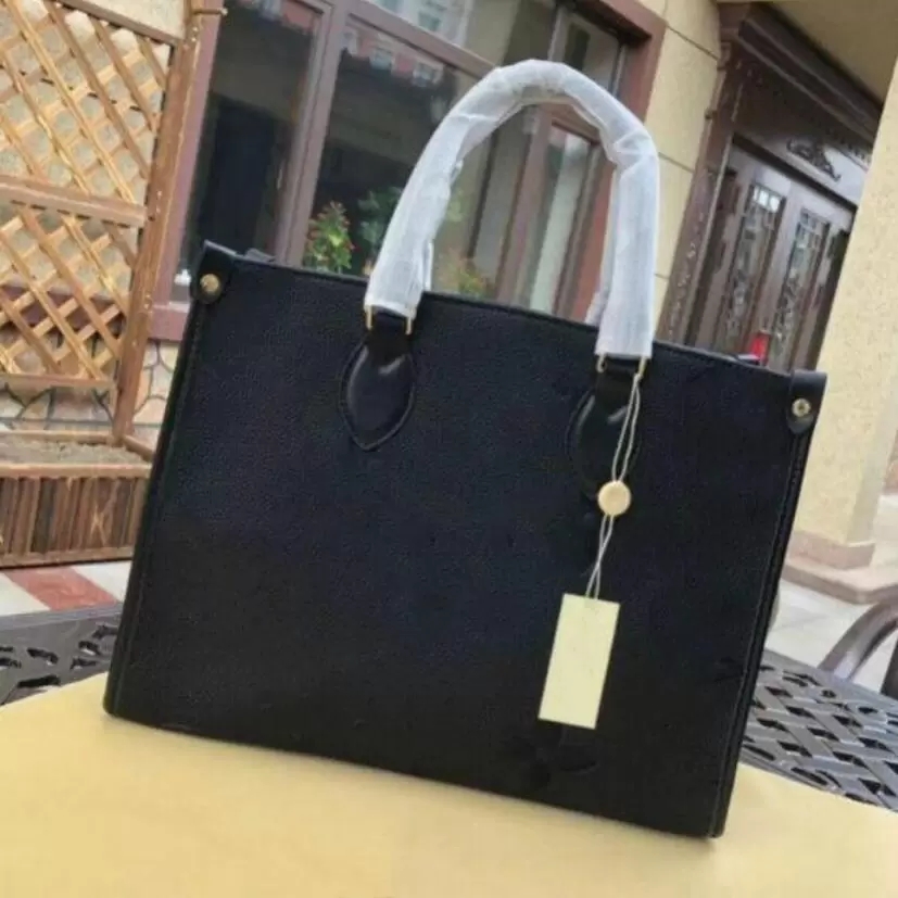 Designers luxury bags Leather Handbags Shoulder Bag Big Purses Clutch Women Shopping Tote PVC female big purse handbag
Designers luxury bags Leather Handbags Shoulder Bag Big Purses Clutch Women Shopping Tote PVC female big purse handbag