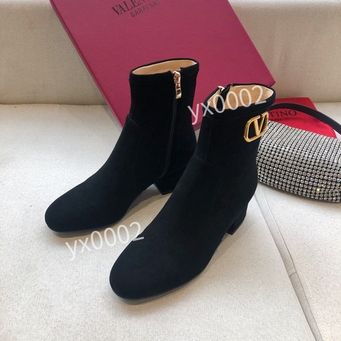 Brand Luxury Half High Heel boots Pointed Toes Mid-calf Booties womens Knight Suede leather Boots Size 35-40, 01
Brand Luxury Half High Heel boots Pointed Toes Mid-calf Booties womens Knight Suede leather Boots Size 35-40, 01