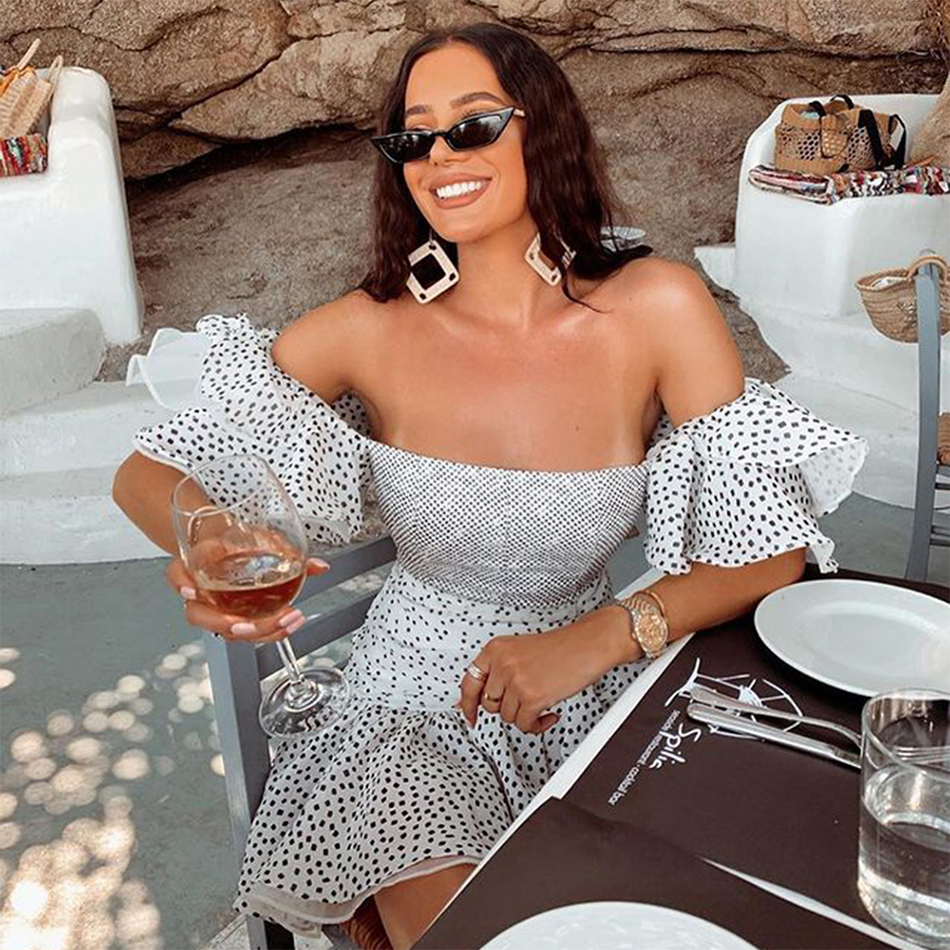 Adyce New Summer Fashion Women Off Shoulder Dot Mini Dress Sexy Ruffles Lace Celebrity Party Runway Club Outwear Lady Dress 2021, White club dress
Adyce New Summer Fashion Women Off Shoulder Dot Mini Dress Sexy Ruffles Lace Celebrity Party Runway Club Outwear Lady Dress 2021, White club dress