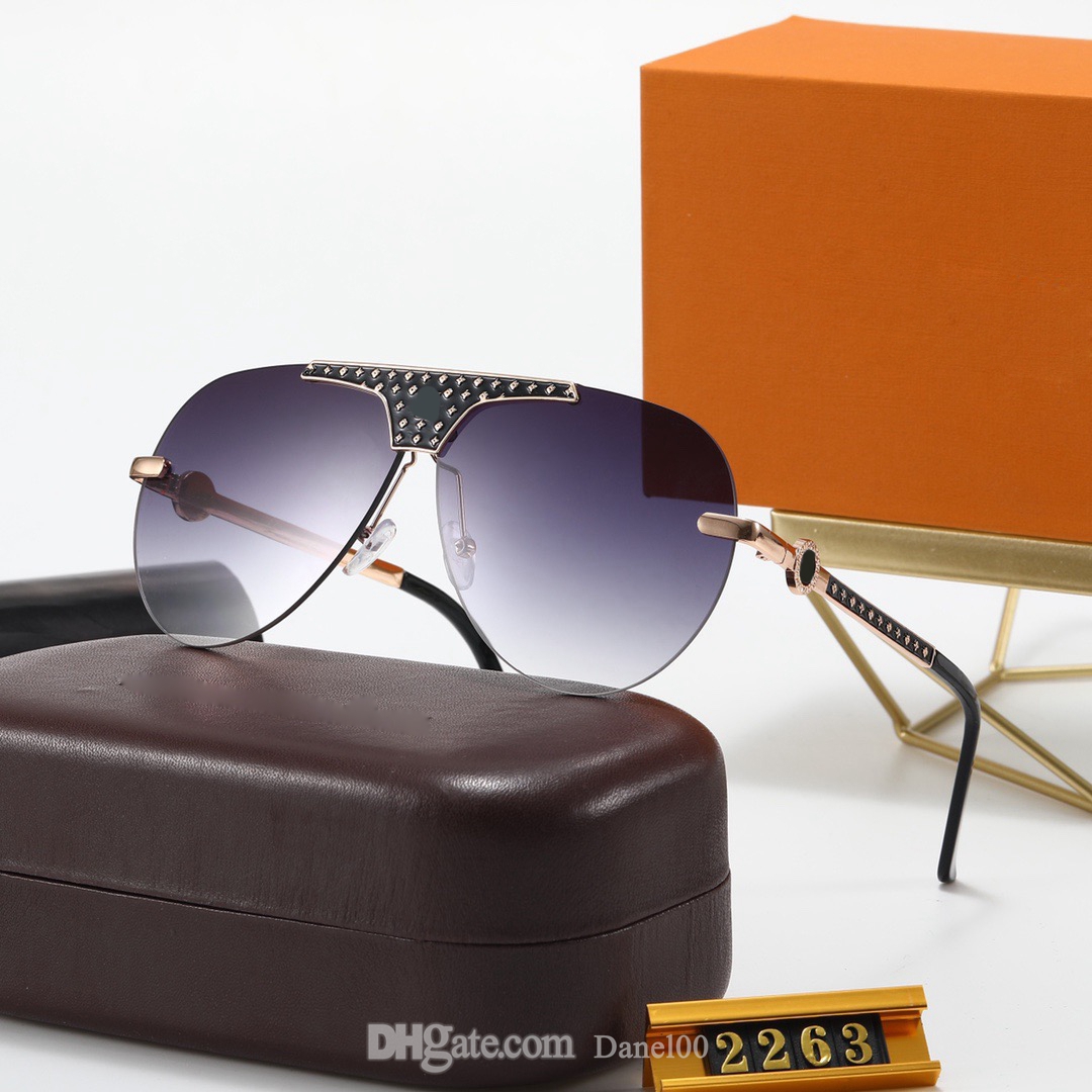 Classic Design Sunglasses For Mens Womens Brand Vintage Luxury Pilot Sun Glasses 2263 Deisnger Polarized UV400 Metal Frame Men Women glass Lenses
Classic Design Sunglasses For Mens Womens Brand Vintage Luxury Pilot Sun Glasses 2263 Deisnger Polarized UV400 Metal Frame Men Women glass Lenses