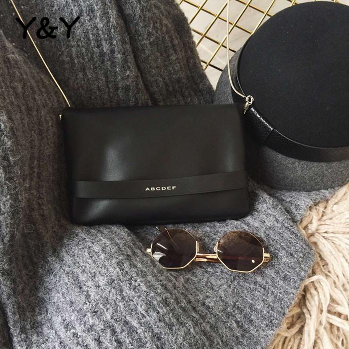 Y&Y New Chic Retro Chain Small Square Women Bag Shoulder Small Chain Phone Bag Fashion Casual Clutch Female Letter Bags, Black
Y&Y New Chic Retro Chain Small Square Women Bag Shoulder Small Chain Phone Bag Fashion Casual Clutch Female Letter Bags, Black