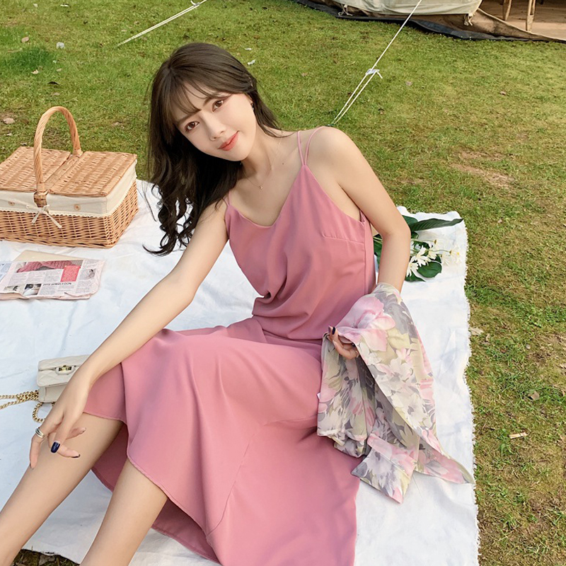 Women Pink Solid Color Sling Dress New V-Neck Sleeveless Loose Fit Fashion Tide Spring Summer 2021 Backless Mid-Calf Vestido, Black;gray
Women Pink Solid Color Sling Dress New V-Neck Sleeveless Loose Fit Fashion Tide Spring Summer 2021 Backless Mid-Calf Vestido, Black;gray