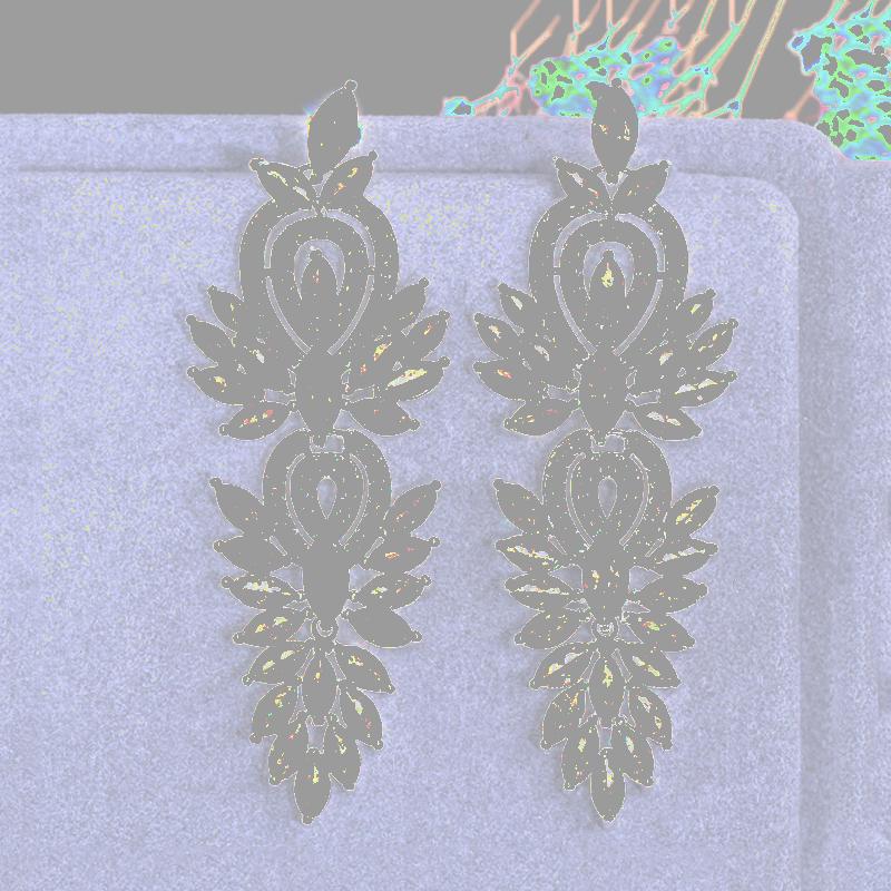 Dangle & Chandelier ThreeGraces Elegant Shiny Cubic Zirconia Long Drop Wedding Engagement Earrings For Women Luxury Party Jewelry ER221, Silver
Dangle & Chandelier ThreeGraces Elegant Shiny Cubic Zirconia Long Drop Wedding Engagement Earrings For Women Luxury Party Jewelry ER221, Silver