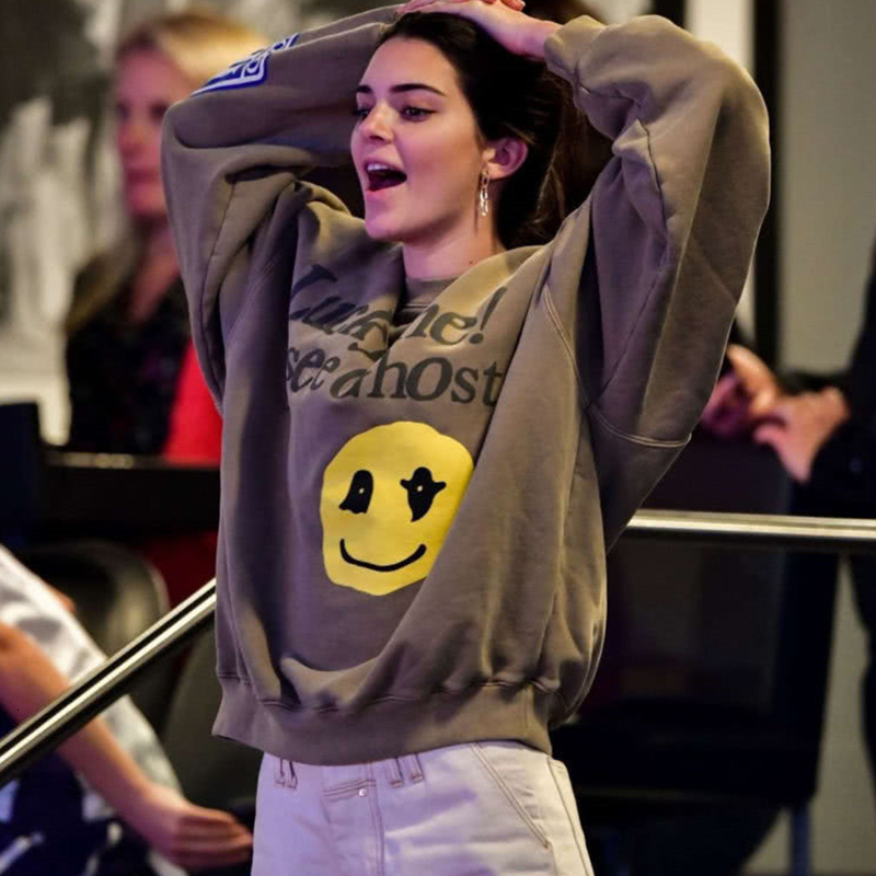 2021 Graphic Vintage Letter Printing Cotton Sweatshirt Women Oversized Crewneck Loose Pullovers Winter New Designer Casual Girls Nk12, Style1
2021 Graphic Vintage Letter Printing Cotton Sweatshirt Women Oversized Crewneck Loose Pullovers Winter New Designer Casual Girls Nk12, Style1