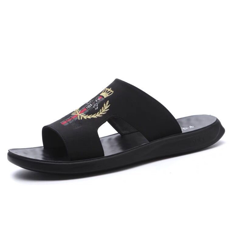 Men's slippers Summer high quality fashion personality outdoor comfortable soft bottom non-slip beach sandals