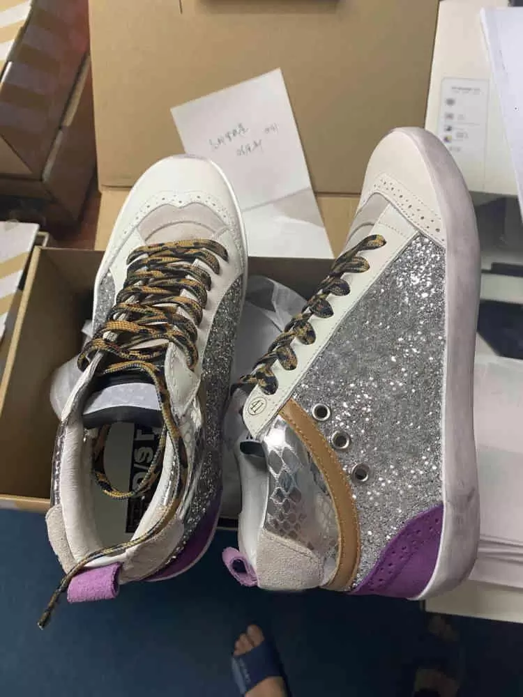 2022 Designer Casual Shoes Midstar Sparkles Camo Zebra White Skin Leather And Suede Sneakers Men Women Do -Old Dirty Leopard
2022 Designer Casual Shoes Midstar Sparkles Camo Zebra White Skin Leather And Suede Sneakers Men Women Do -Old Dirty Leopard