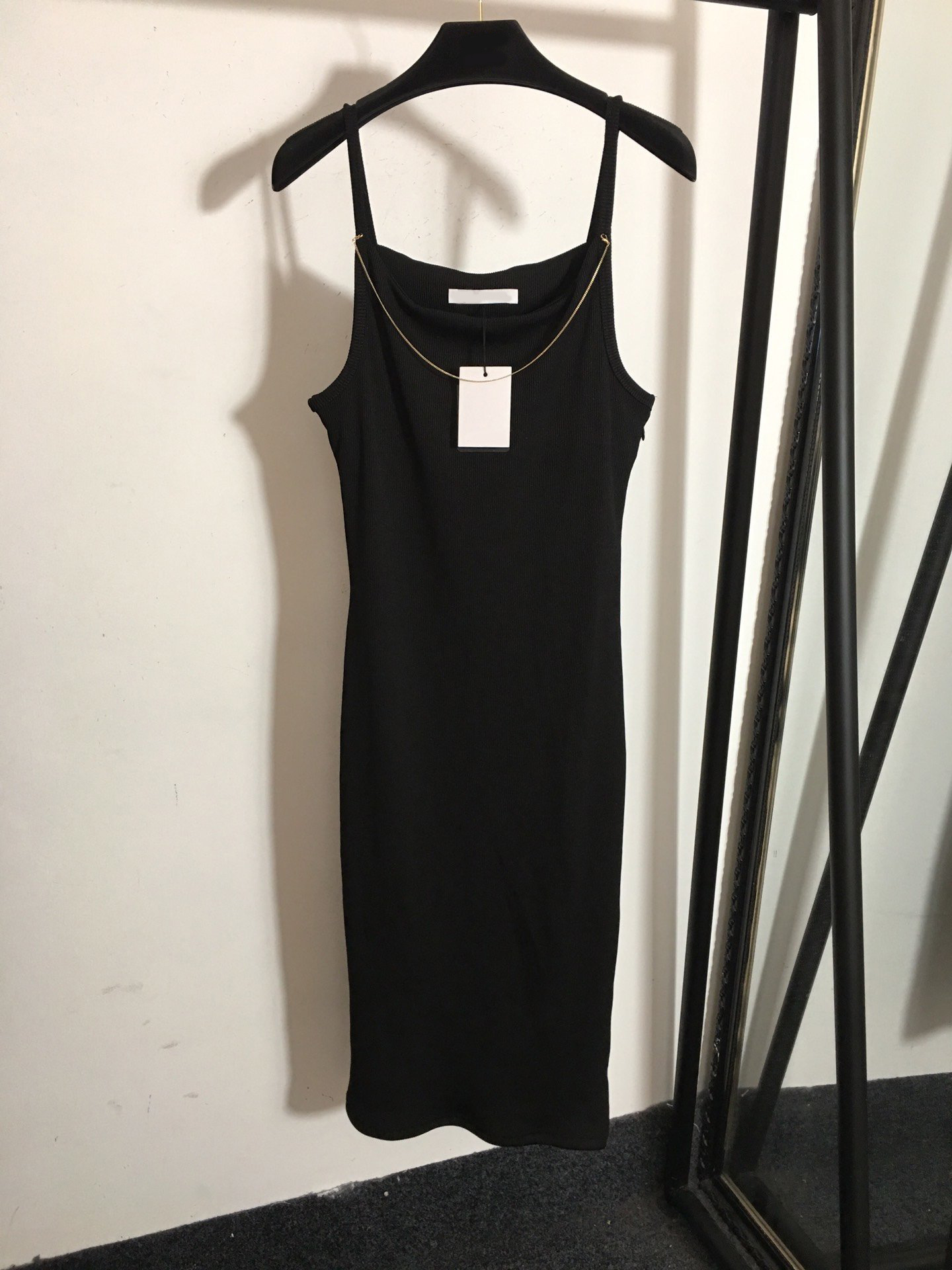 120 Free Shipping 2021 Spring Brand Same Style Regular Sleeveless Crew Neck Kint Sweater Dress Pullover Women Clothes meiyi, Black
120 Free Shipping 2021 Spring Brand Same Style Regular Sleeveless Crew Neck Kint Sweater Dress Pullover Women Clothes meiyi, Black