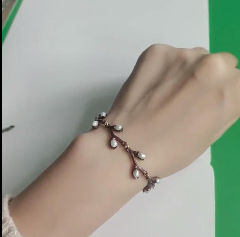 Link Chain HUANZHI Sweet Metal Plant Leaves Freshwater Pearl Fruit Blueberry Bracelet For Women Girls Party Birthday Jewelry