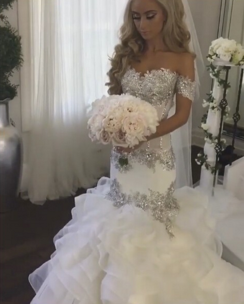 2021 New Luxurious Saudi Arabia Bridal Gowns Sweetheart Appliques Crystal Beading Tiered Mermaid Wedding Es Arabic Robe De Mariage Hl4z, Ivory
2021 New Luxurious Saudi Arabia Bridal Gowns Sweetheart Appliques Crystal Beading Tiered Mermaid Wedding Es Arabic Robe De Mariage Hl4z, Ivory