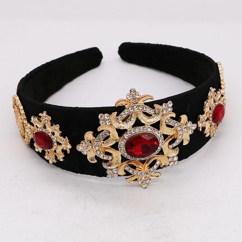 Hair Clips & Barrettes Vintage Baroque Crystal Flower Headband Black Velvet Wedding Crown Tiara Headwear Ornaments Accessories Women Gift, Golden;silver
Hair Clips & Barrettes Vintage Baroque Crystal Flower Headband Black Velvet Wedding Crown Tiara Headwear Ornaments Accessories Women Gift, Golden;silver