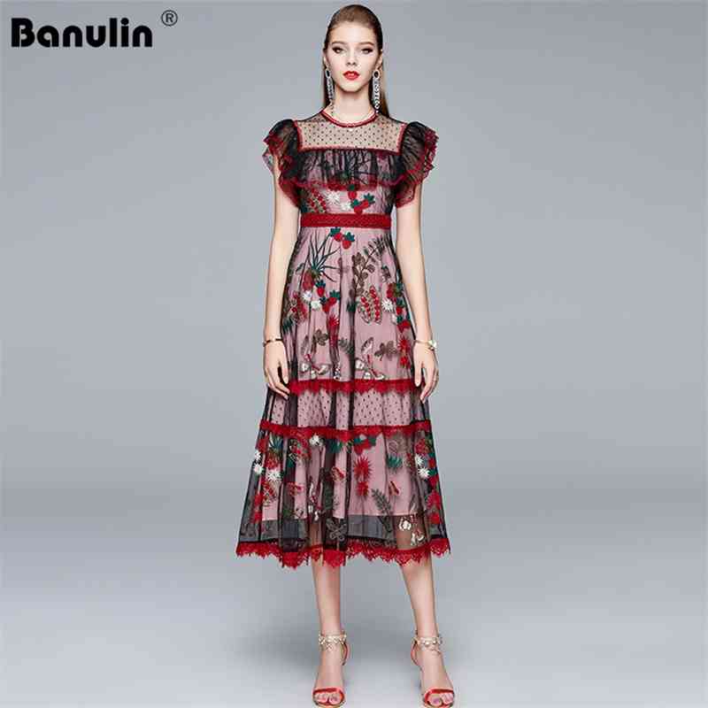 Banulin Runway Lace Summer Dress Women O-Neck Sexy Ruffles Flare Sleeve Mesh Flower Embroidery Midi robe femme 210603, Red
Banulin Runway Lace Summer Dress Women O-Neck Sexy Ruffles Flare Sleeve Mesh Flower Embroidery Midi robe femme 210603, Red