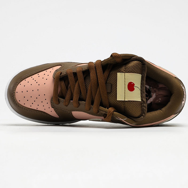Men Woman Low sports leisure board shoes Top Quality classic sneaker OG Cherry limited edition designer Trainers Sneakers With Original box, #1
Men Woman Low sports leisure board shoes Top Quality classic sneaker OG Cherry limited edition designer Trainers Sneakers With Original box, #1