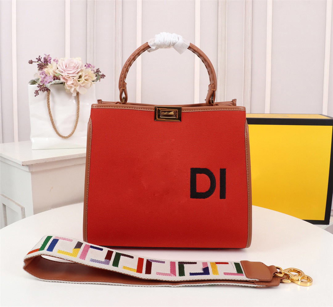 New shoulder bags Women handbag Crossbody bag brands designer handbags high quality flower printing bag purse size:301, Orange
New shoulder bags Women handbag Crossbody bag brands designer handbags high quality flower printing bag purse size:301, Orange