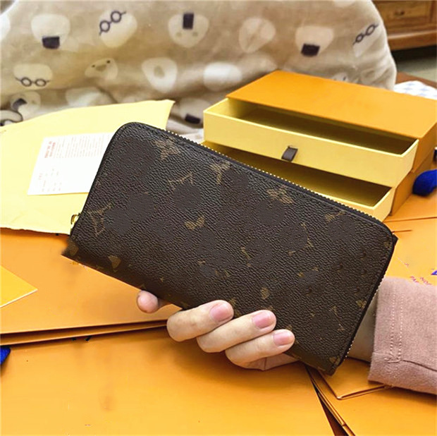 Fashion Zipper WALLET the most stylish cards and coins men leather purse card holder women Designer wallet clutch handbag GGLVLouis
Vitton YSL
VUTTON, No no no
Fashion Zipper WALLET the most stylish cards and coins men leather purse card holder women Designer wallet clutch handbag GGLVLouis
Vitton YSL
VUTTON, No no no