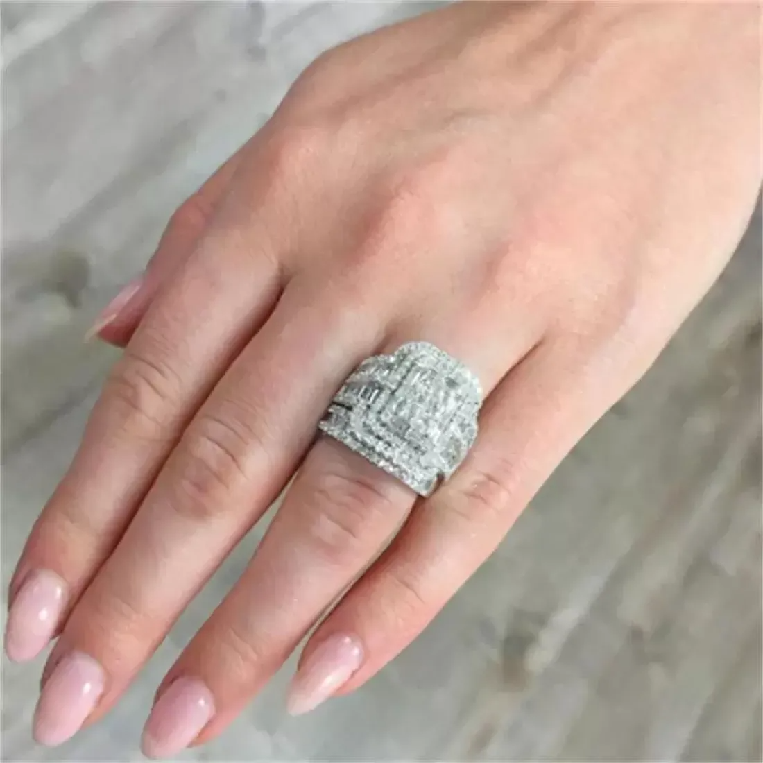 Genuine Wedding Rings Charm Female White Crystal Stone Ring Set Luxury For Women Vintage Bridal Square Engagement Wholesale, Slivery;golden
Genuine Wedding Rings Charm Female White Crystal Stone Ring Set Luxury For Women Vintage Bridal Square Engagement Wholesale, Slivery;golden