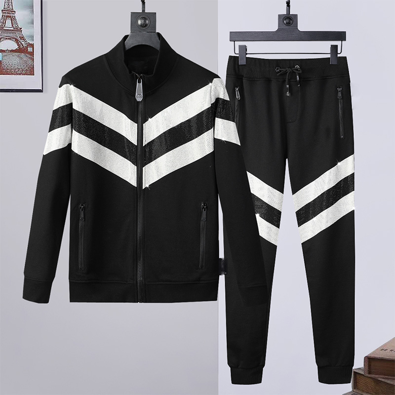high quality designer Tracksuits Mens crystal Skull Cardigan Jacket+pants 2 Piece Sets Casual Hoodie Punk Sweatshirts print letter Long sleeve luxury clothing M-3XL, 17
high quality designer Tracksuits Mens crystal Skull Cardigan Jacket+pants 2 Piece Sets Casual Hoodie Punk Sweatshirts print letter Long sleeve luxury clothing M-3XL, 17