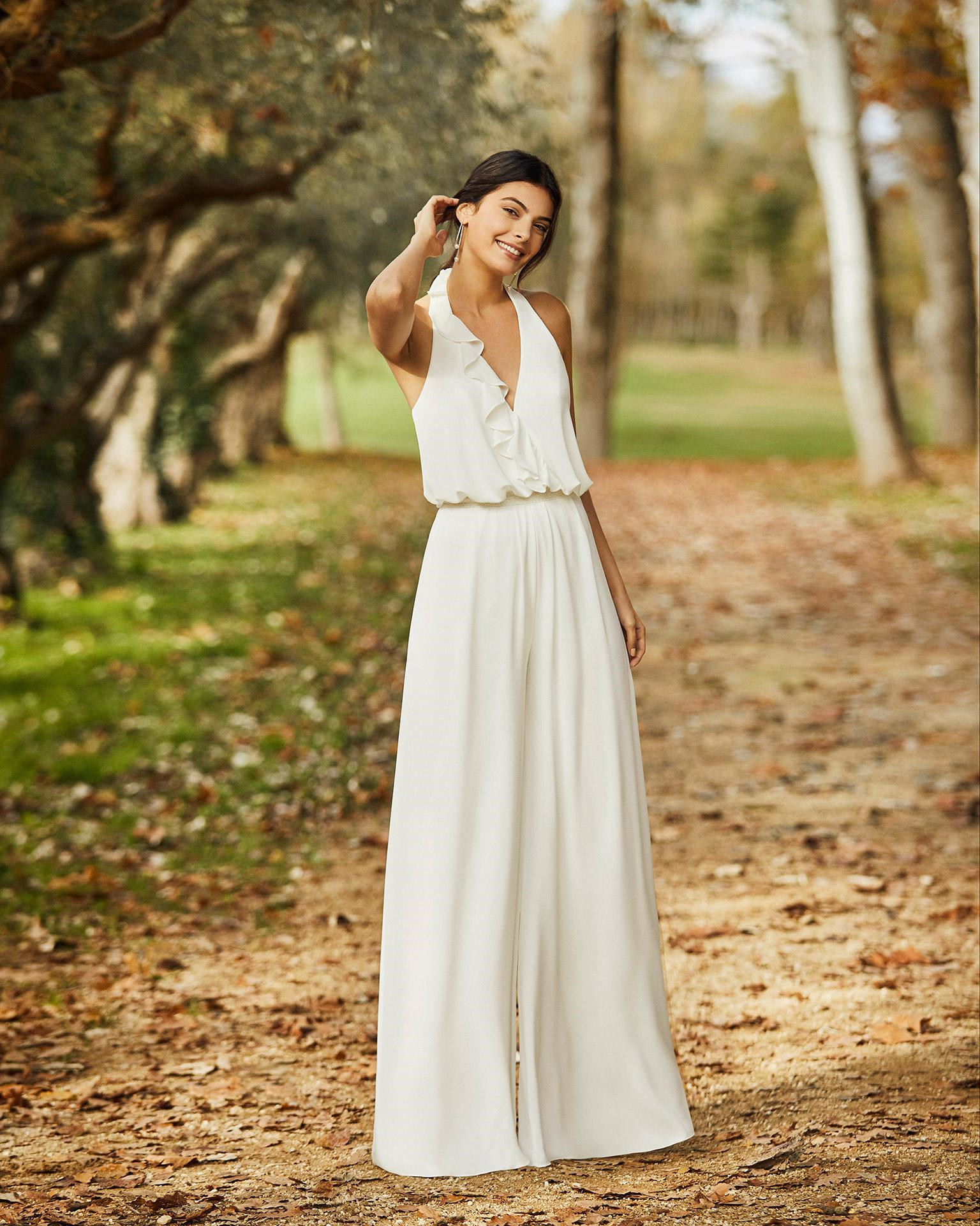Bohemian Country Halter Wedding Dress Jumpsuit 2021 Sexy Backless Chiffon Robes De Mariée Boho Beach Bride Dresses with Pant Suit