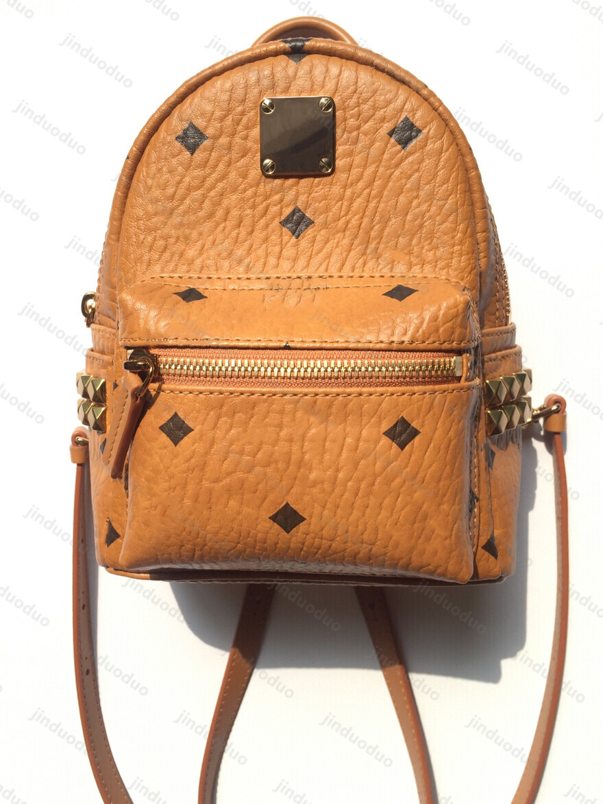 Luxury designer backpack High quality Genuine Leather fashion shoulder bag free messenger for women men back pack canvas handbag School classic parachute fabric, Carton
Luxury designer backpack High quality Genuine Leather fashion shoulder bag free messenger for women men back pack canvas handbag School classic parachute fabric, Carton