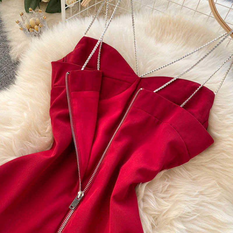 DEAT Women Temperament Open Back Chain Suspender Buttocks Dress Solid Color High Waist Fashion Spring Summer 11B151 210709