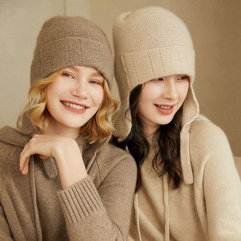 Berets Russian With Earflap 100% Cashmere Women Bomber Hats Ladies Girl Windproof Snow Cap Thicker Warm Ear Protection Winter Hat, Beige
Berets Russian With Earflap 100% Cashmere Women Bomber Hats Ladies Girl Windproof Snow Cap Thicker Warm Ear Protection Winter Hat, Beige