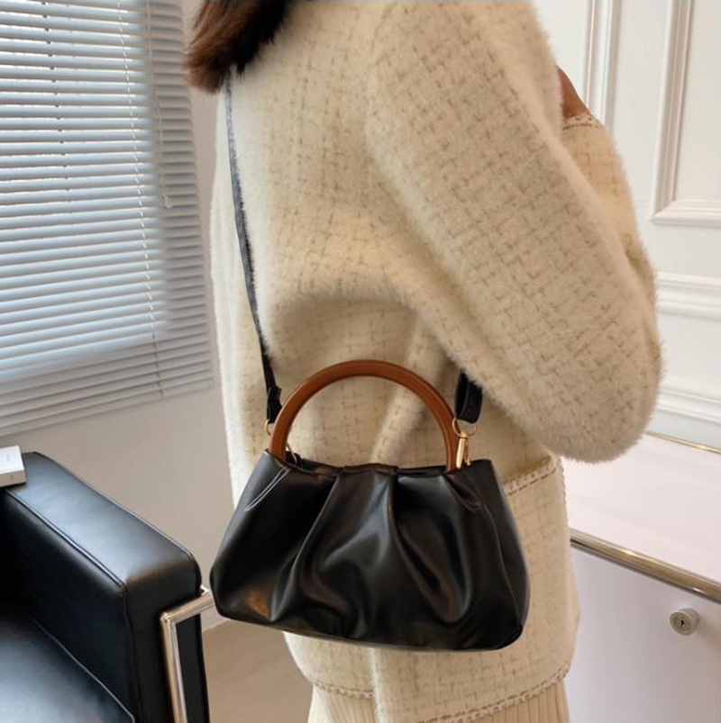 ladies 2021 pleated hand bag original brand fashion handbags French texture single shoulder messenger bags s s